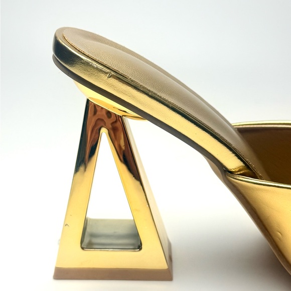 Gold Triangle Heels Women’s Size 10 / 10.5 Metallic Dress Pumps - Picture 16 of 16